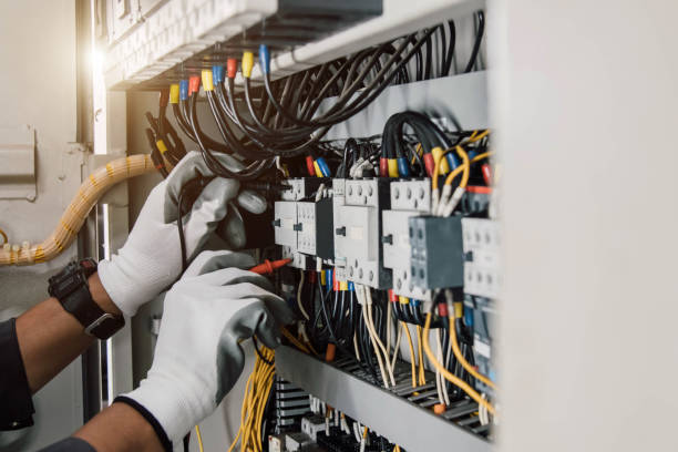 Best Affordable Emergency Electrician  in Mobridge, SD